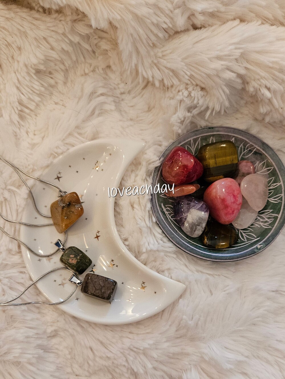 ☆ Tumbled Stone Pendant Necklaces - Women Jewelry